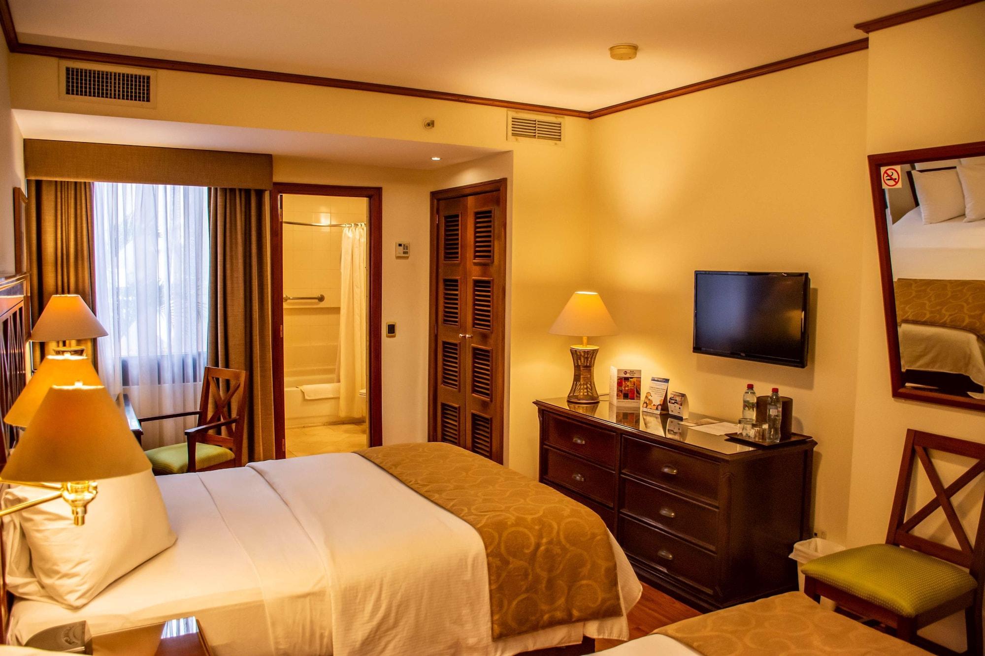 Best Western Plus Hotel Stofella グアテマラシティ エクステリア 写真