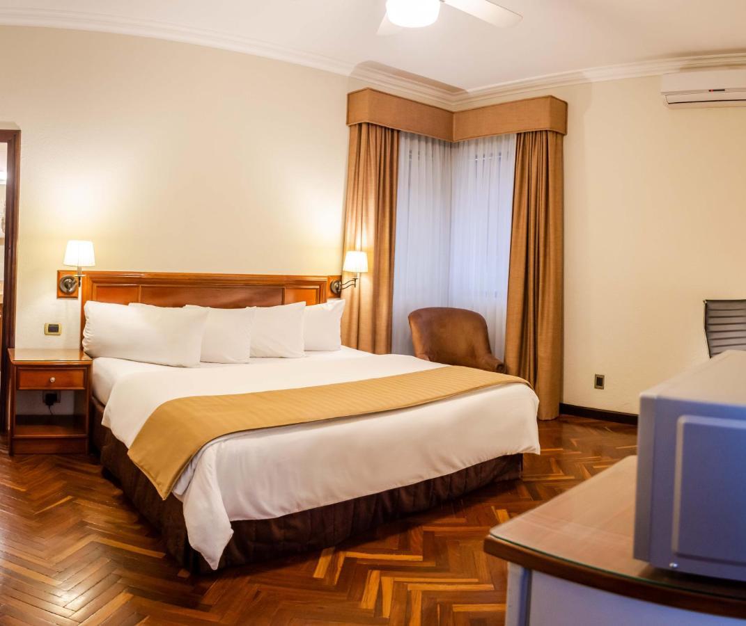 Best Western Plus Hotel Stofella グアテマラシティ エクステリア 写真