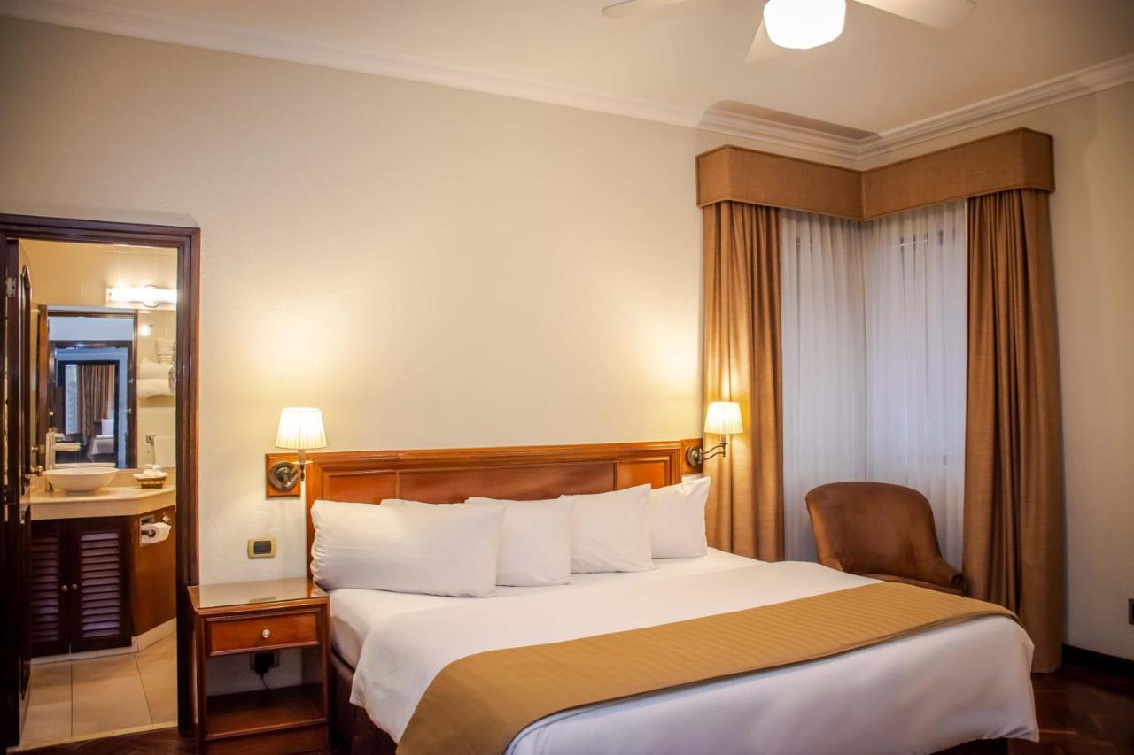 Best Western Plus Hotel Stofella グアテマラシティ エクステリア 写真