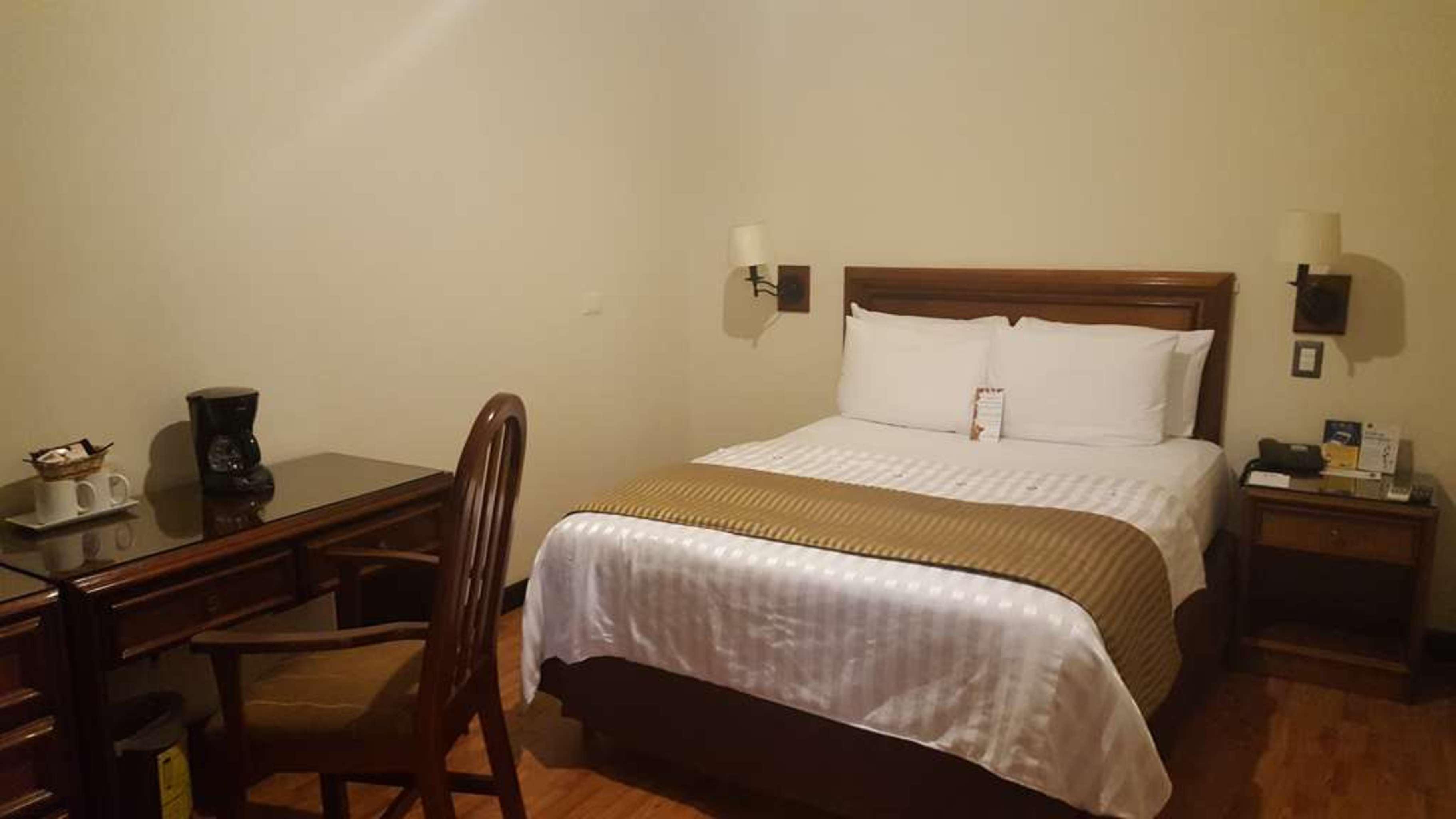 Best Western Plus Hotel Stofella グアテマラシティ エクステリア 写真